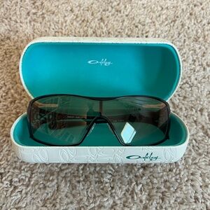 Vintage Oakley Dart Women’s Sunglasses